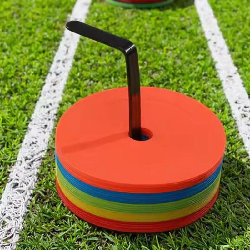 حامل أقماع كرة القدم (قطعة واح - مراجعة Football Training Cone وسعره